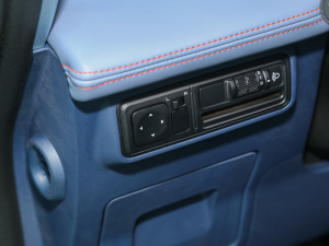 2022401KM ᭇ 4 п؅^