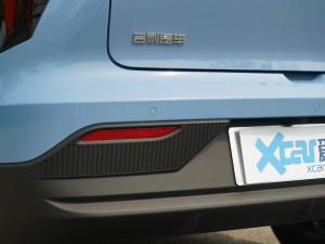 2022401KM Z 4 (x)(ji)^