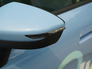 2022401KM Z 4 (x)(ji)^