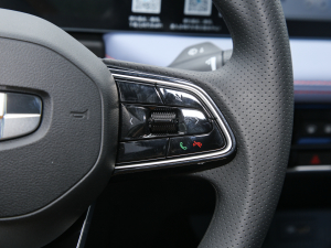 2022320KM ɻ 4 п؅^