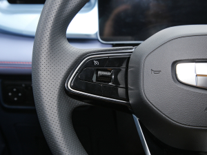 2022320KM ɻ 4 п؅^