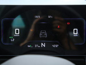 2022320KM ɻ 4 п؅^