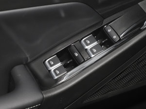 2023401KM ᭇ 5 п؅^