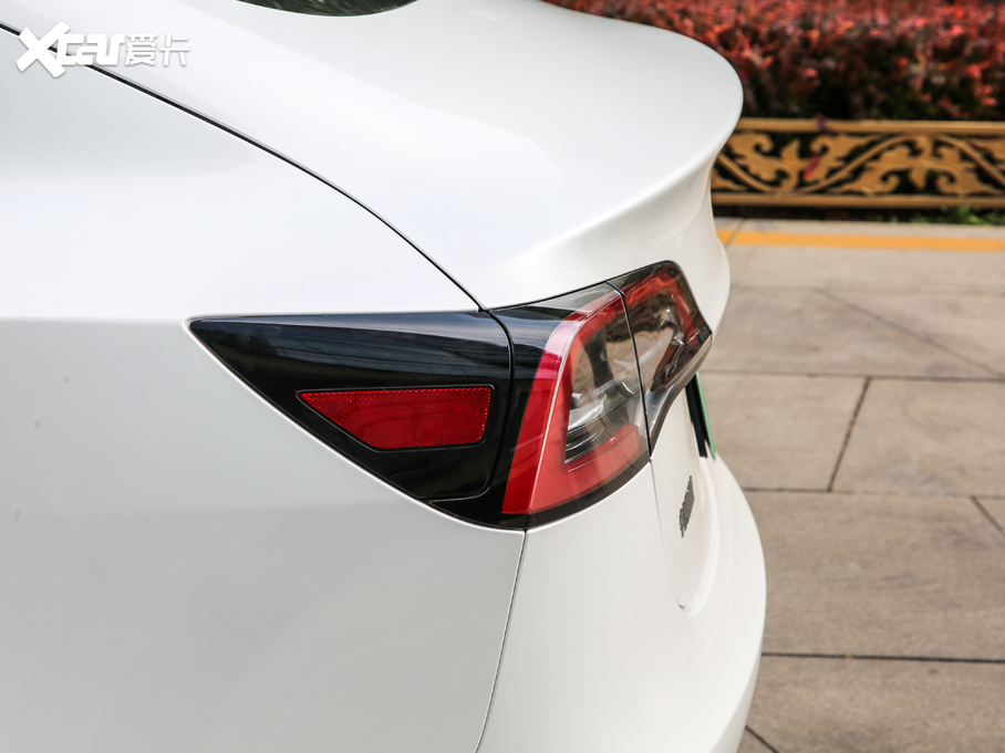 2019��Model 3 �˜��m����݆��������