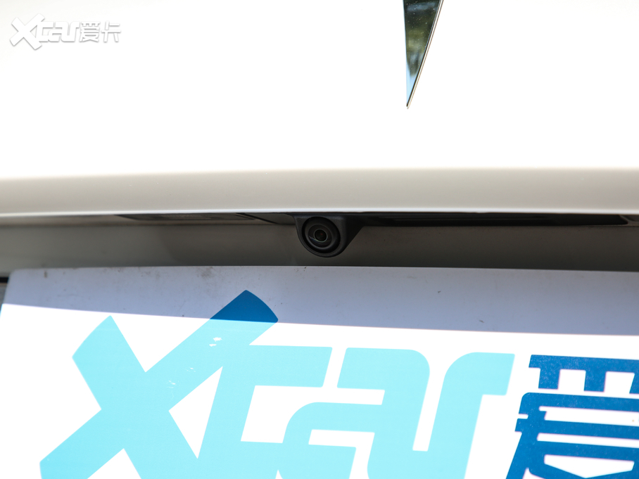 2020Model 3 Ŀ Lm(x)݆Ӱ