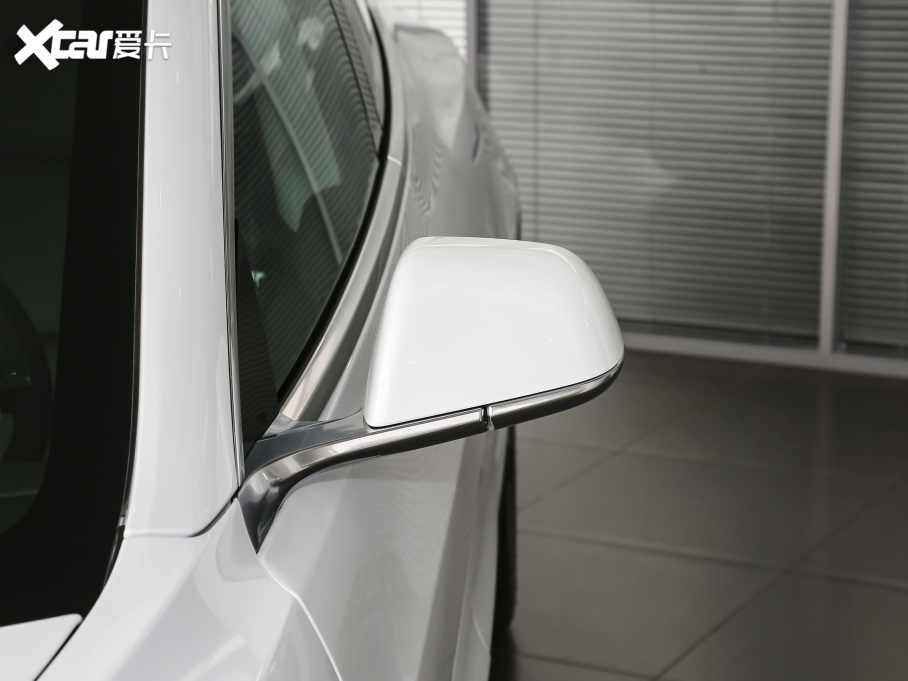 2020��Model 3 �˜��m����݆��������