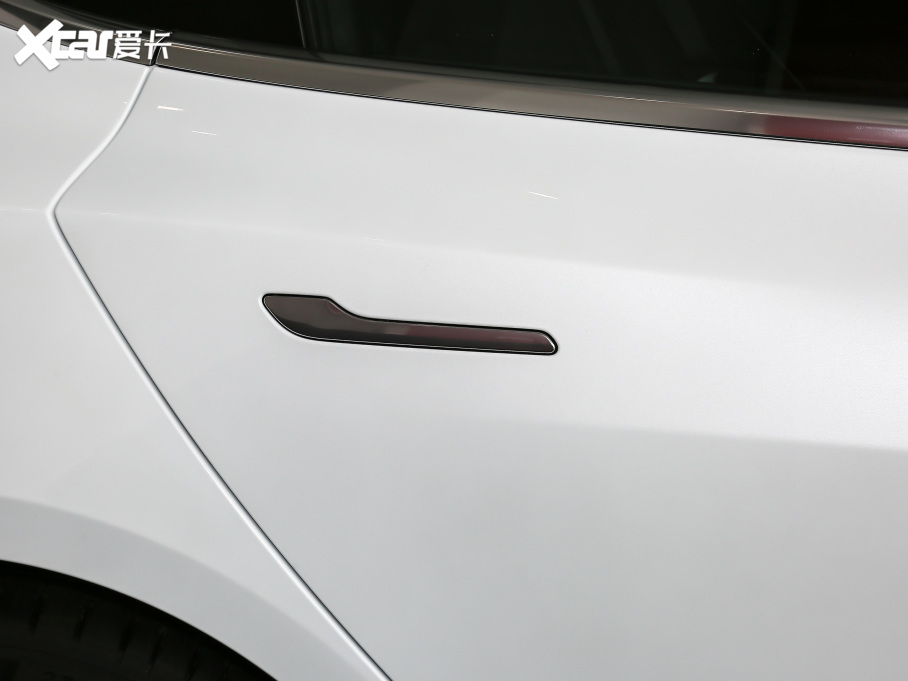 2020��Model 3 �˜��m����݆��������