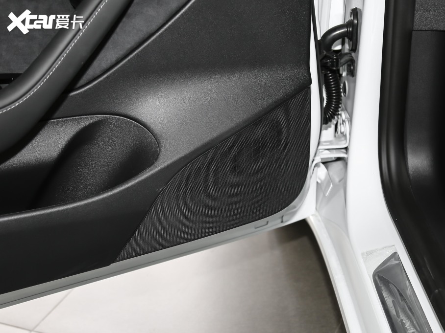 2020��Model 3 �˜��m����݆��������