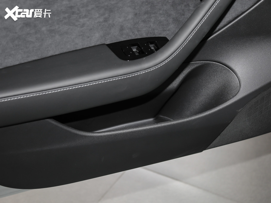 2020��Model 3 �˜��m����݆��������