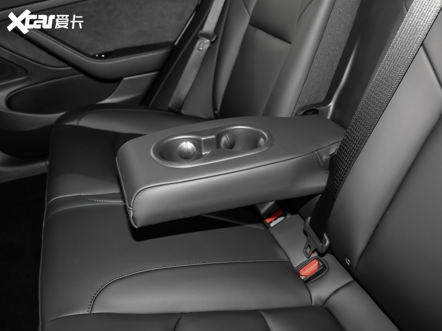 2020��Model 3 �˜��m����݆��������