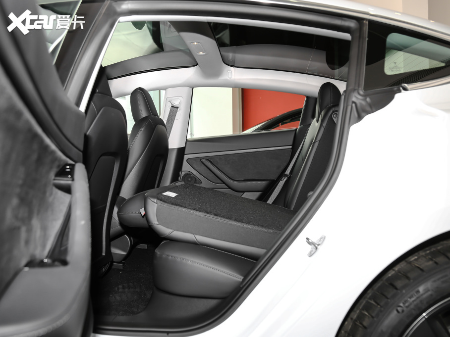 2020��Model 3 �˜��m����݆��������