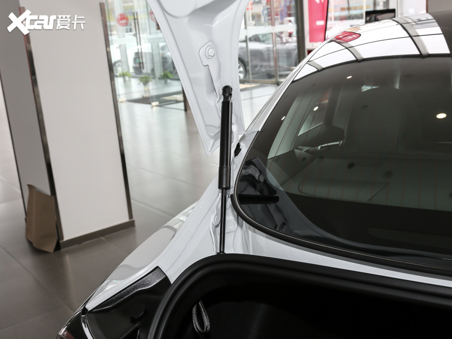 2020��Model 3 �˜��m����݆��������