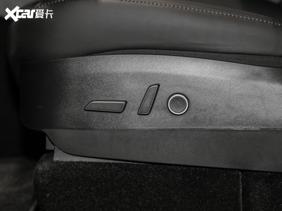 2021Model Y Lm(x)ȫ݆(q)Ӱ