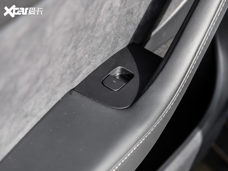 2021Model Y Lm(x)ȫ݆(q)Ӱ