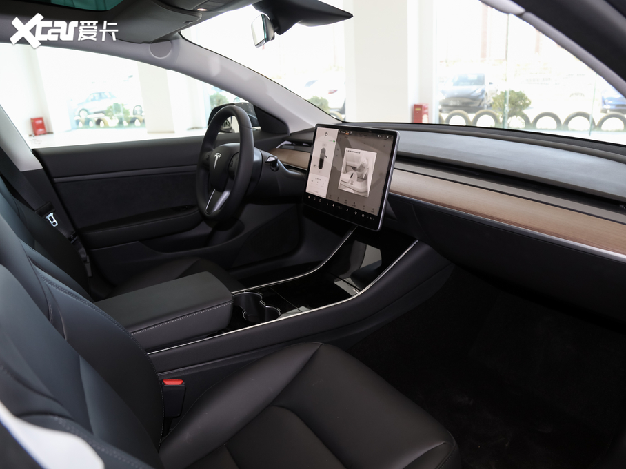 2020Model 3 Ŀ ˜m݆