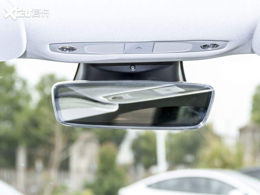 2021Model 3 Performanceȫ݆(q)Ӱ