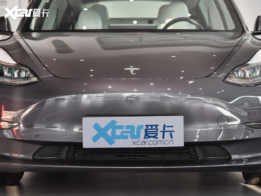 2021��Model 3 �Ŀ� Performance������ȫ݆�Ӱ�