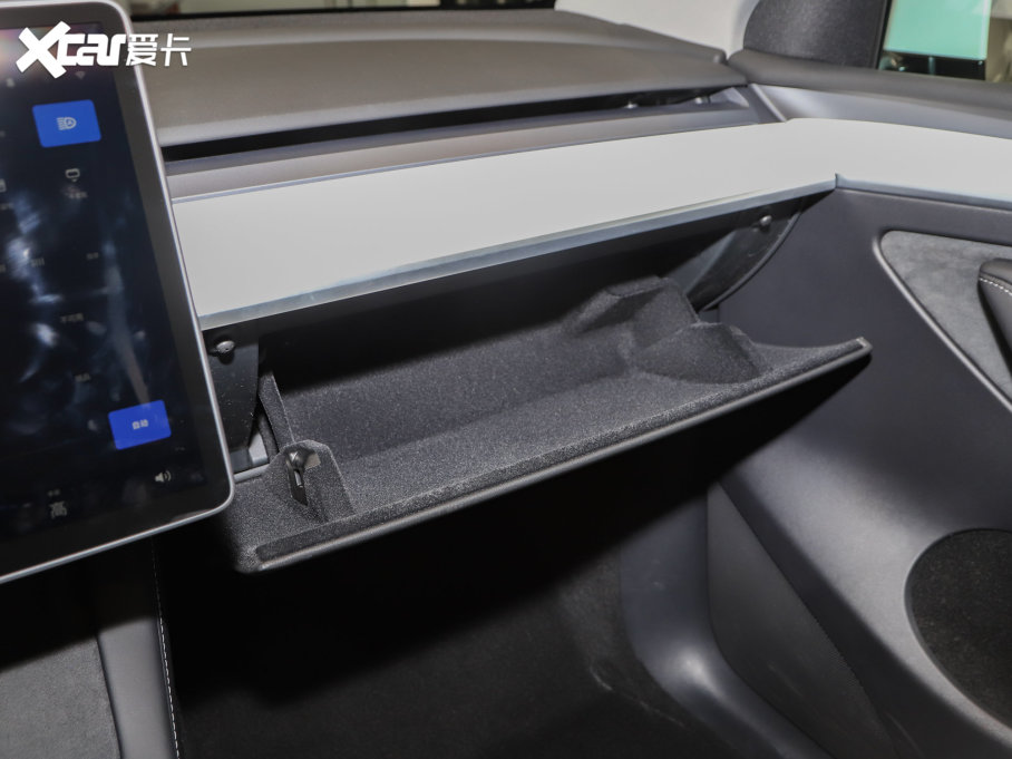 2022Model Y Performanceȫ݆(q)Ӱ