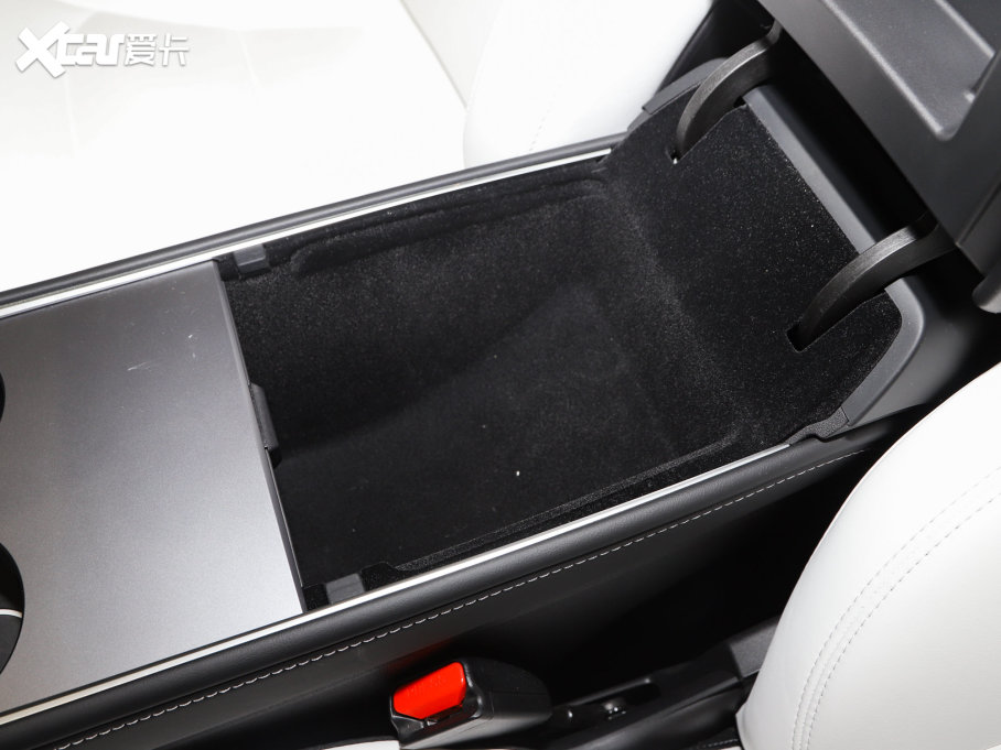 2022Model Y Performanceȫ݆Ӱ