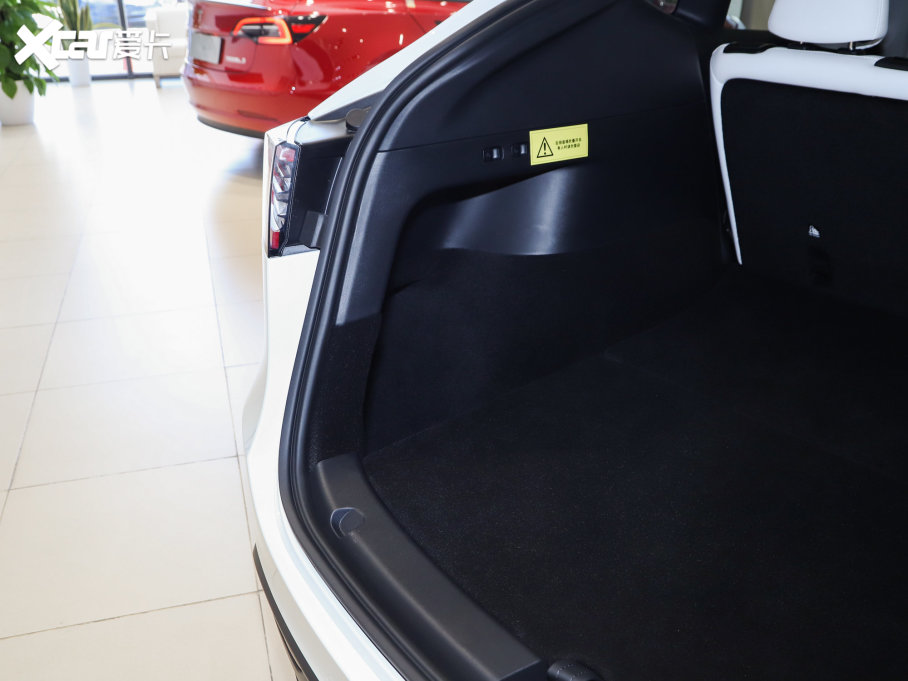 2022��Model Y Performance������ȫ݆�Ӱ�