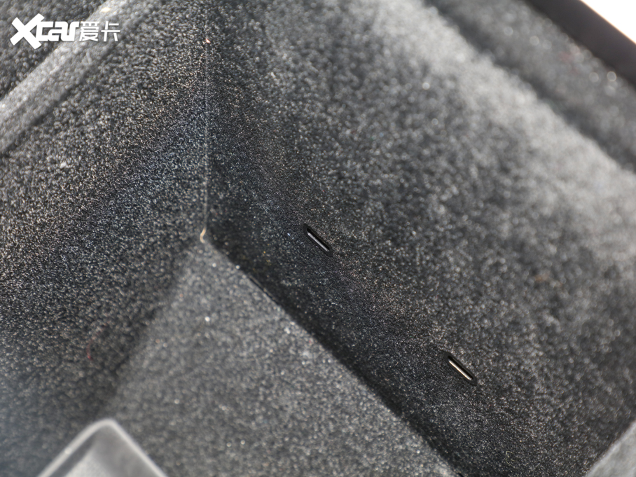 2022��Model 3 ��݆�Ӱ�