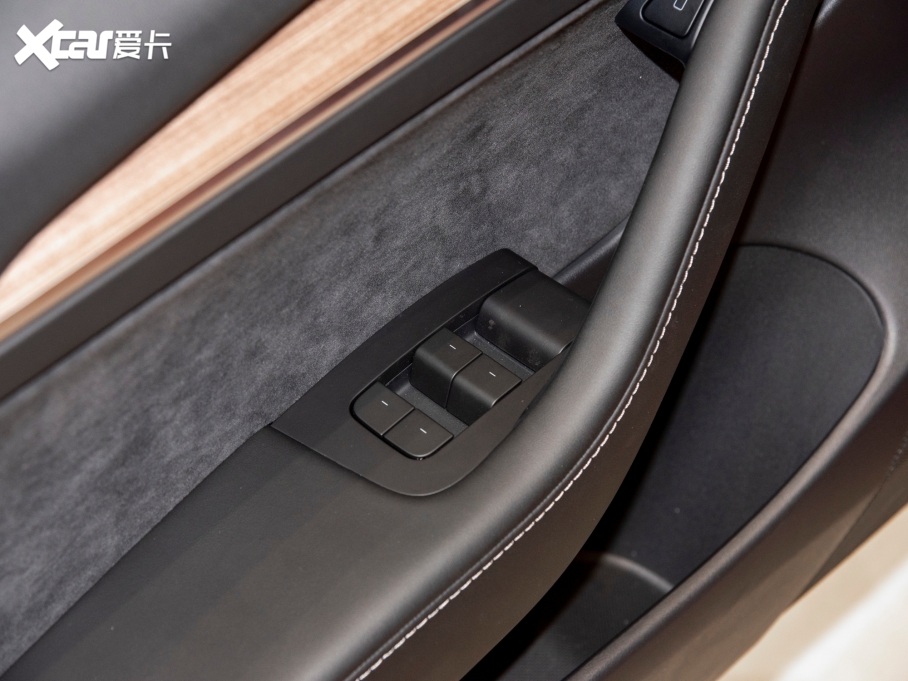 2022Model 3 Performanceȫ݆(q)Ӱ