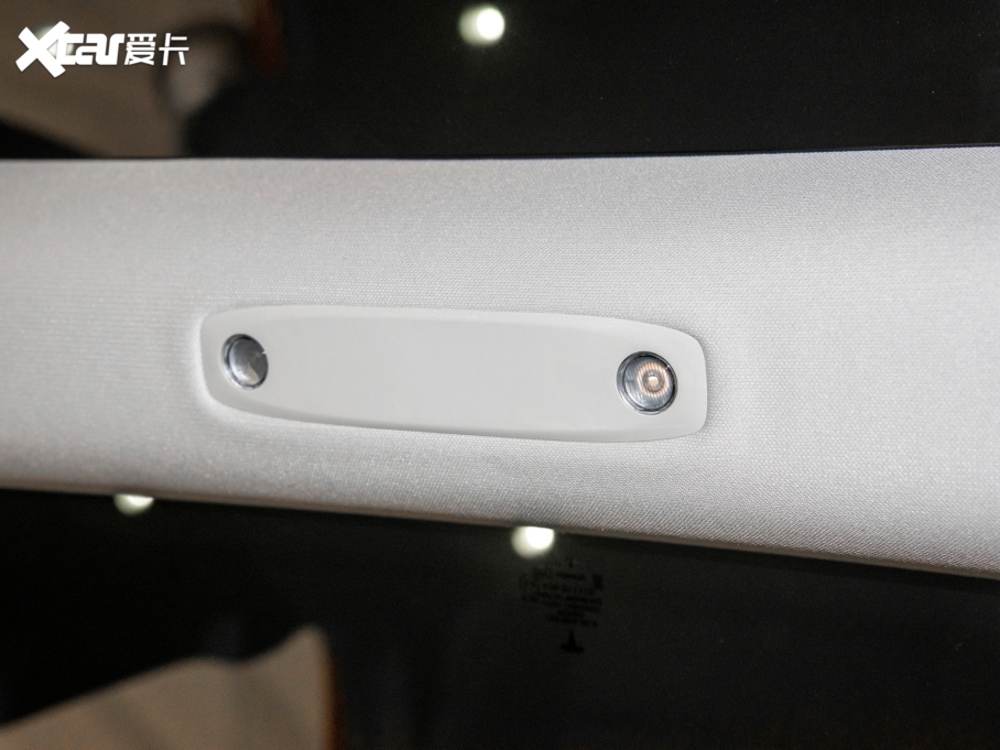 2022��Model 3 Performance������ȫ݆�Ӱ�