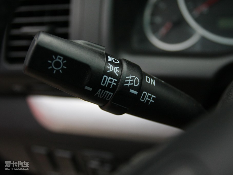 2011phSCEO 2.0L ԄӃ򌳬A