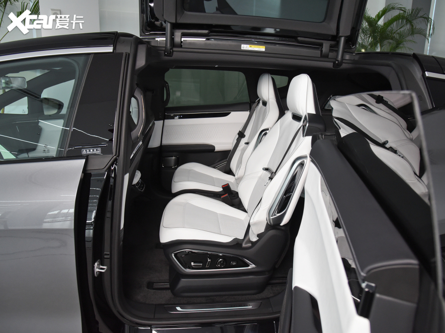 2022ߺHiPhi X h 6 Lm