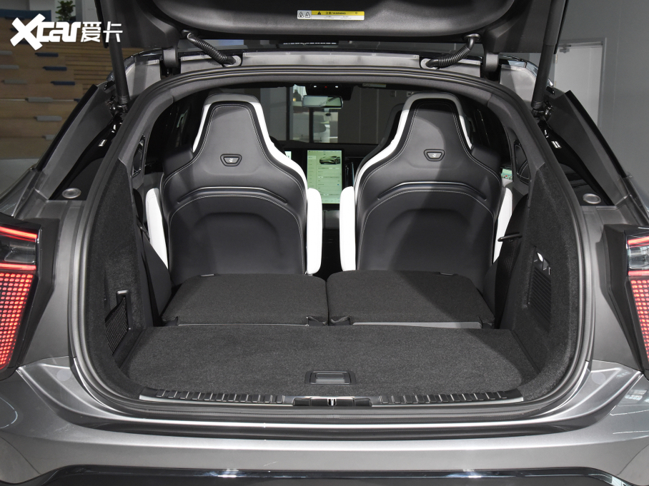 2022ߺHiPhi X h(yun) 6 L(zhng)m(x)