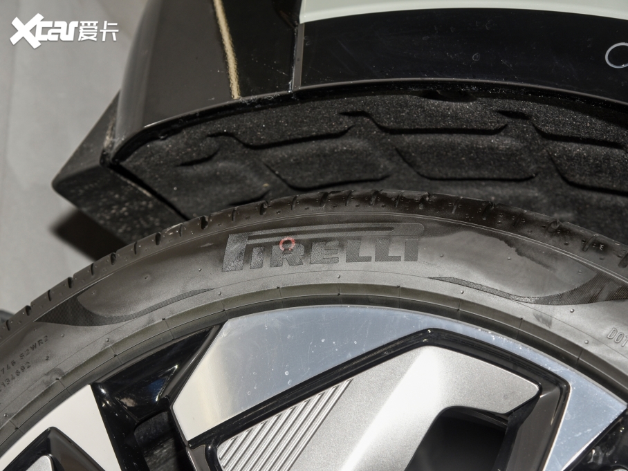 2023ߺHiPhi Y 560km h