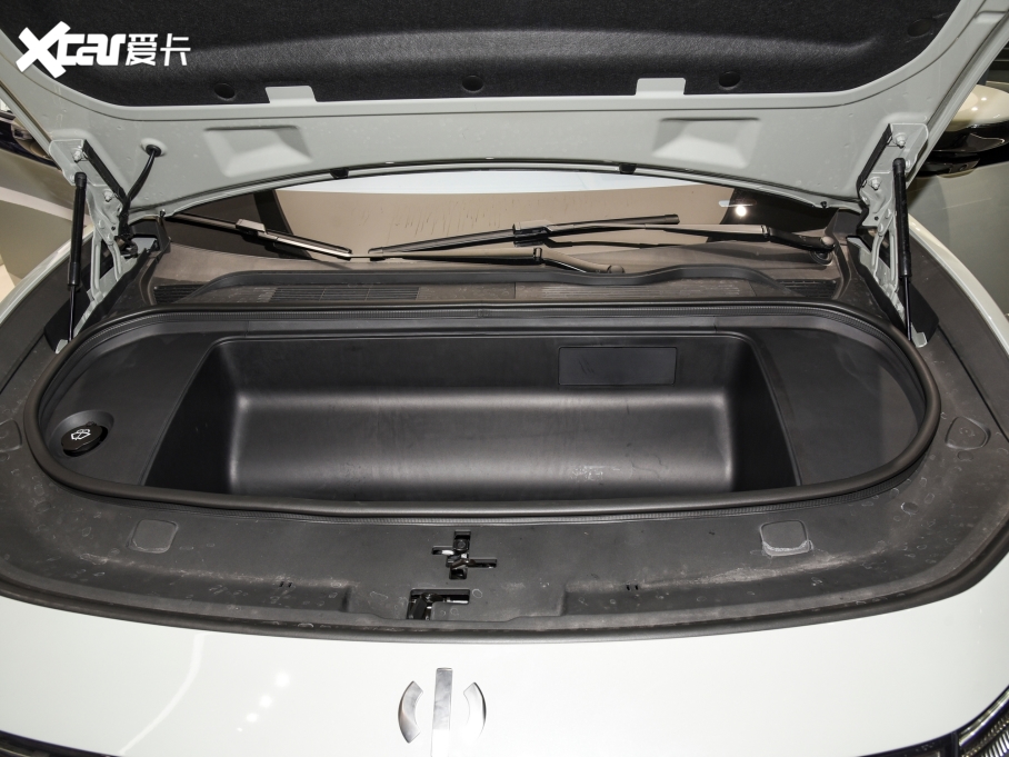 2023ߺHiPhi Y 560km h