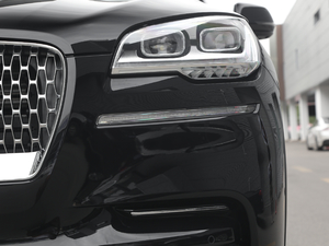 20203.0T (q) 6 (x)(ji)^