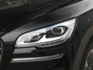 20203.0T (q) 6 (x)(ji)^