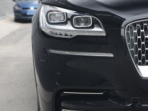 20203.0T (q) 6 (x)(ji)^