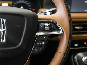 20212.7T 򌿂y п؅^