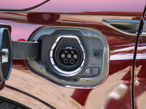 2021PHEV (q)eŰ (x)(ji)^