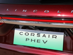 2021PHEV eŰ ^