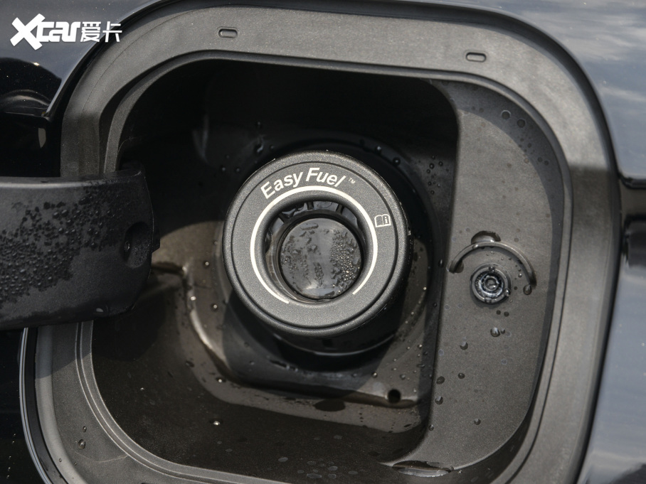 2022ðU(xin) 2.0T (q)