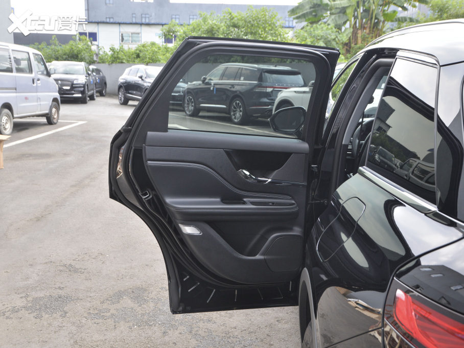 2022ðU(xin) 2.0T (q)