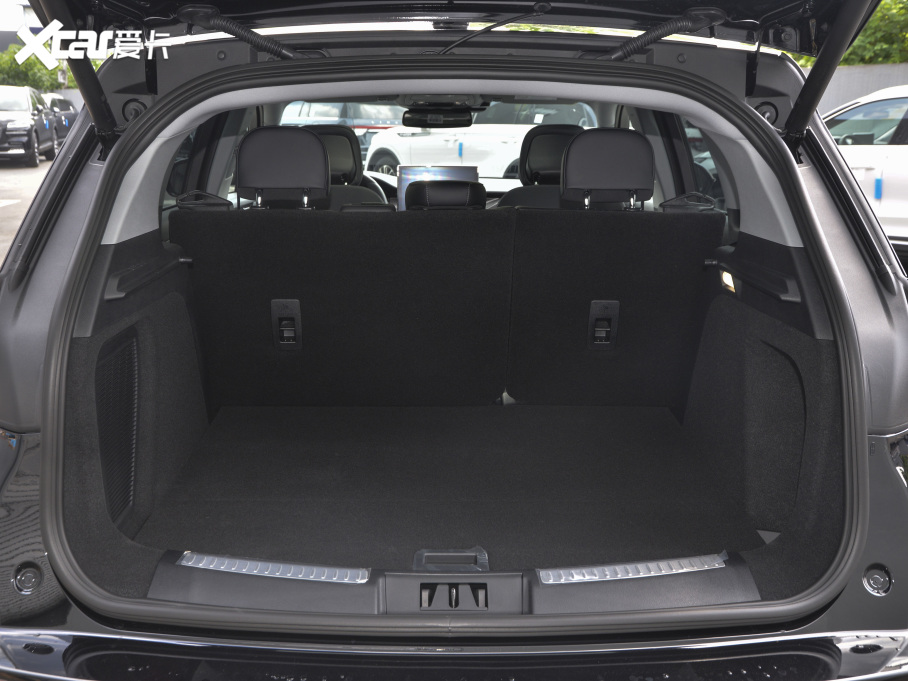 2022ðU(xin) 2.0T (q)