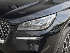 20222.0T (q) (x)(ji)^