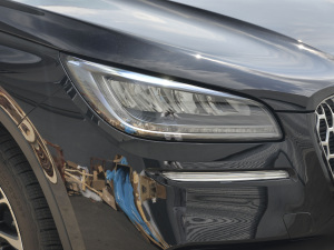 20222.0T (q) (x)(ji)^