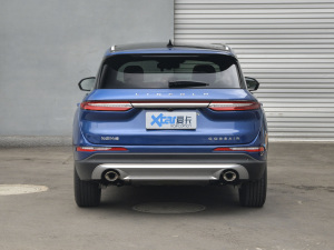 2022款2.0T 两驱尊雅版 正后	