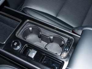 20222.0T (q)𐂰 ǰű