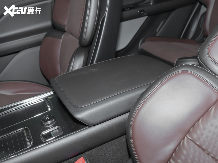 2021���w�м� 3.0T V6 ���(q��)MONO������