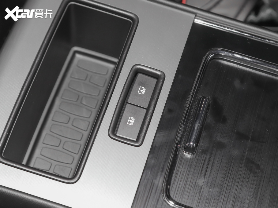 2021���w�м� 3.0T V6 ���MONO������