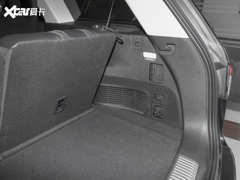 2021���w�м� 3.0T V6 ���MONO������