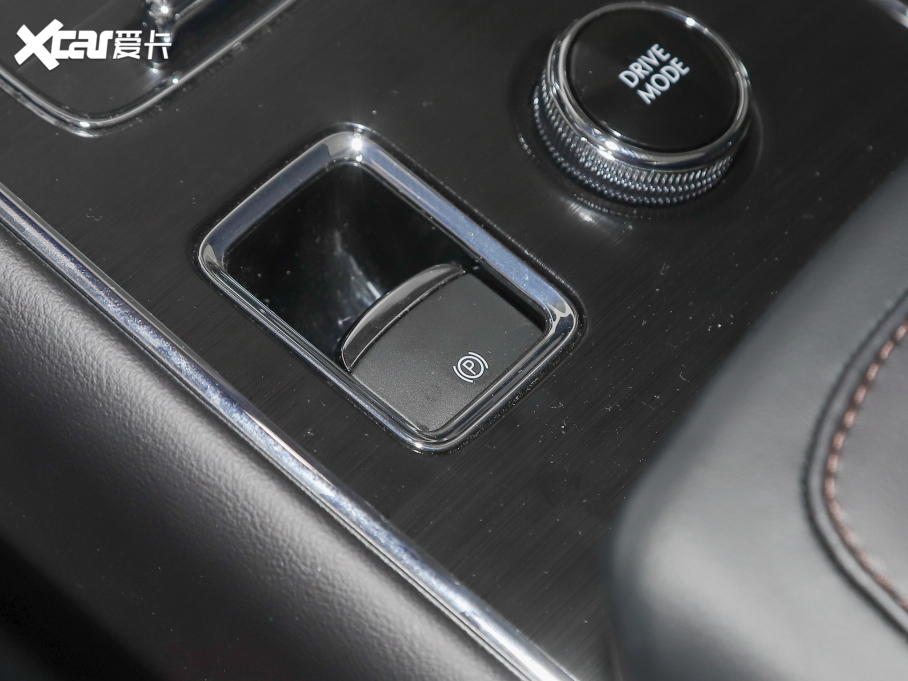 2021���w�м� 3.0T V6 ���(q��)MONO������