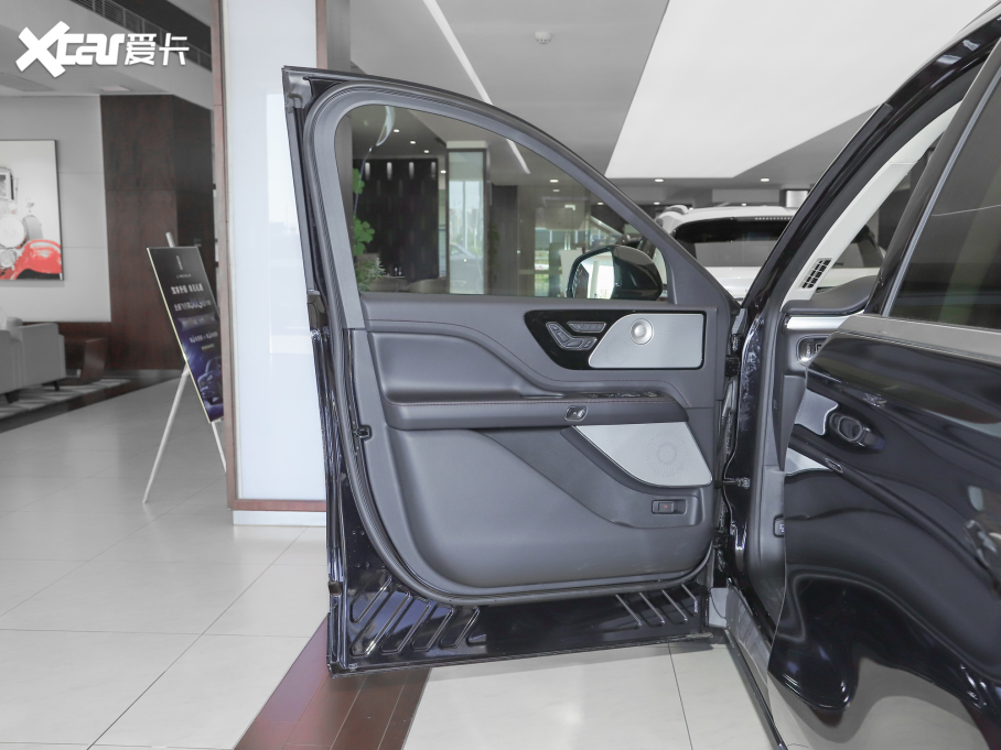 2021���w�м� 3.0T V6 ���MONO������